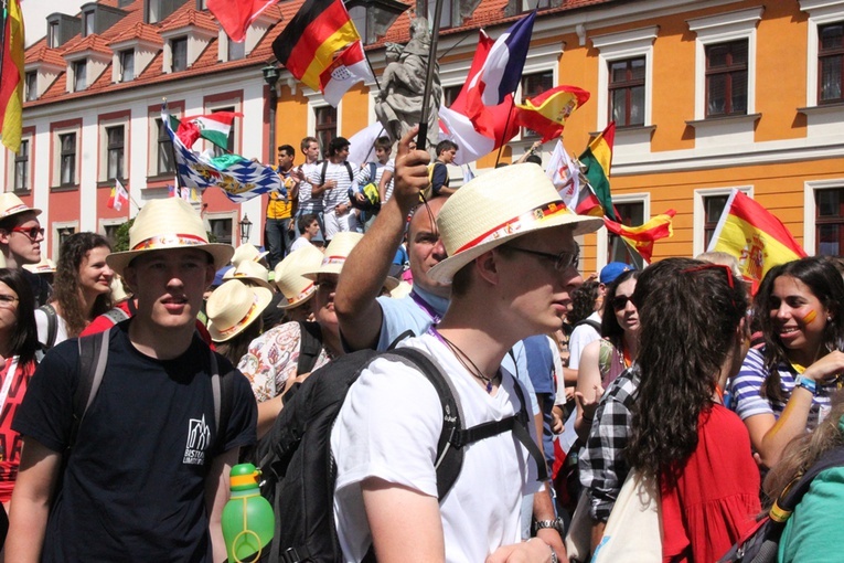 Brama Miosierdzia i Anioł Pański we Wrocławiu cz2
