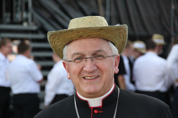 Abp Celestino Migliore, nuncjusz apostolski (nominat) w Rosji.