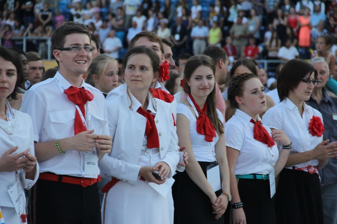 Adoracja Najświętszego Sakramentu na Arenie