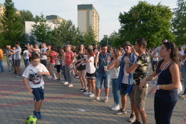 Pożegnanie pielgrzymów ŚDM na radomskim Michałowie