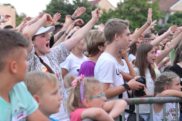 Koncert pożegnalny w Dębicy