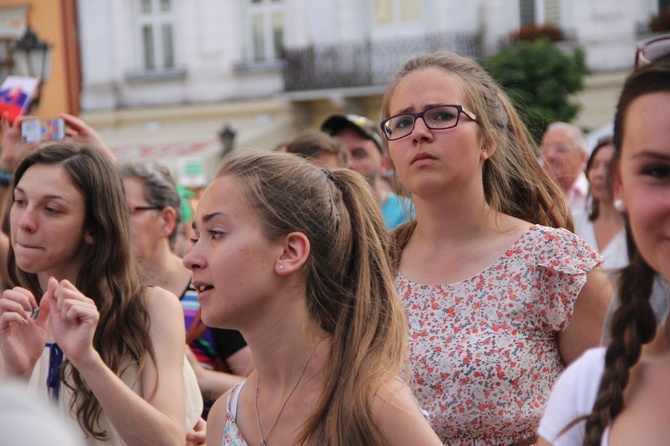 "Pożegnanie" na tarnowskim rynku