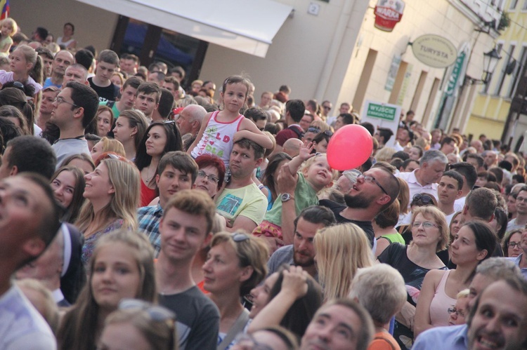 "Pożegnanie" na tarnowskim rynku