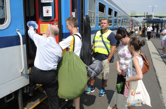 Pierwszy pociąg wyruszył z Bielska-Białej na ŚDM!