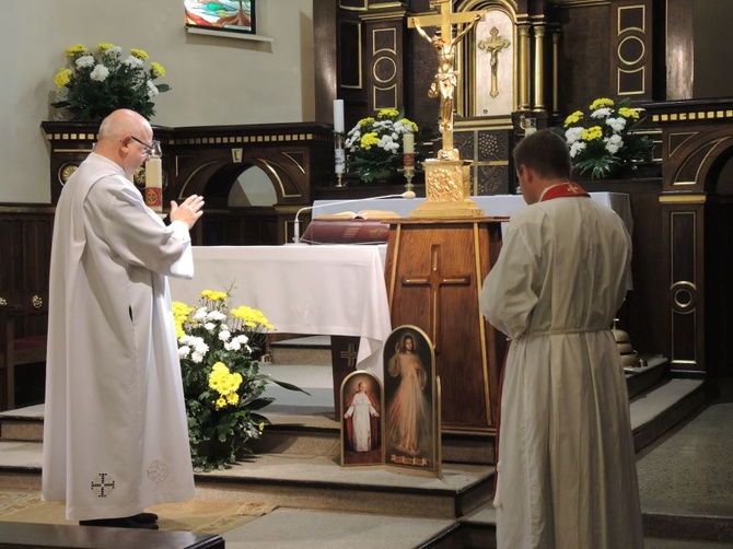 Bielska parafia Trójcy Przenajświętszej pożegnała swoich gości - cz. 1