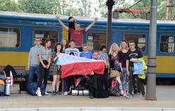 Dworzec PKP pełen pielgrzymów