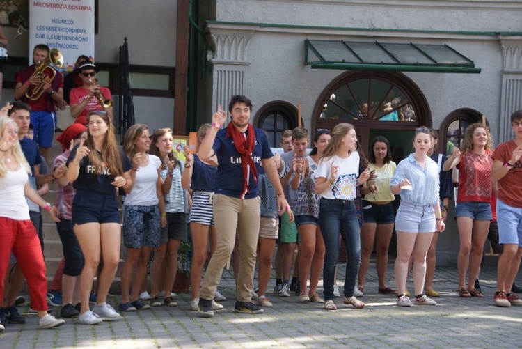 Bielska parafia Trójcy Przenajświętszej pożegnała swoich gości - cz. 2