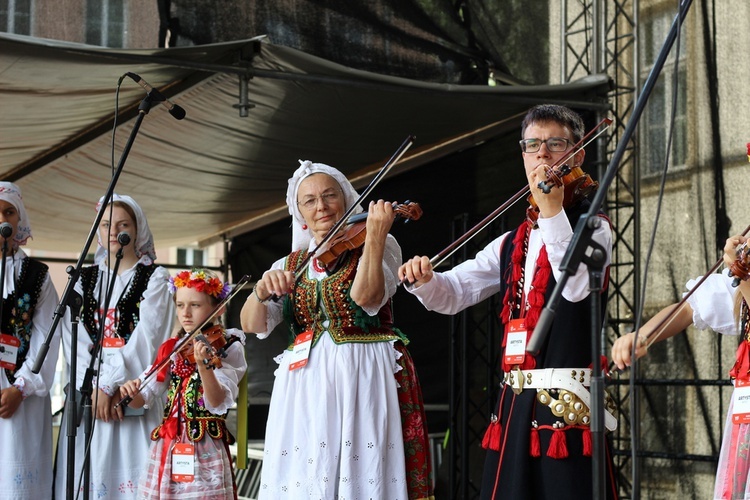 Festwial Młodych na pl. Wolnica