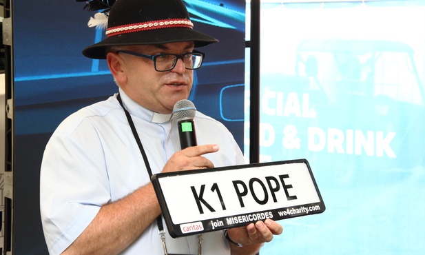 Papieskie, choć nie białe