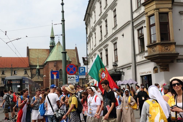 Uśmiechnięci pielgrzymi