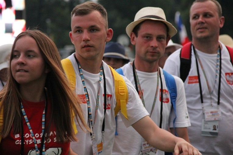 Łowicka młodzież na Błoniach w Krakowie