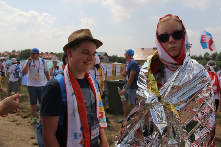 Łowicka młodzież na Błoniach w Krakowie