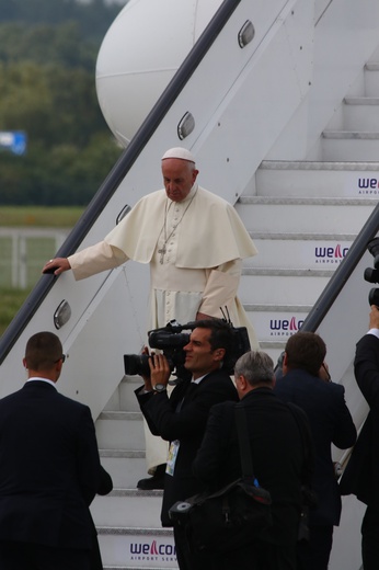 Pierwsze chwile papieża Franciszka w Polsce