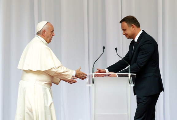 Prezydent przywitał papieża na Wawelu