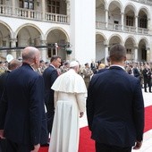 Niech MB Częstochowska błogosławi i ochrania Polskę