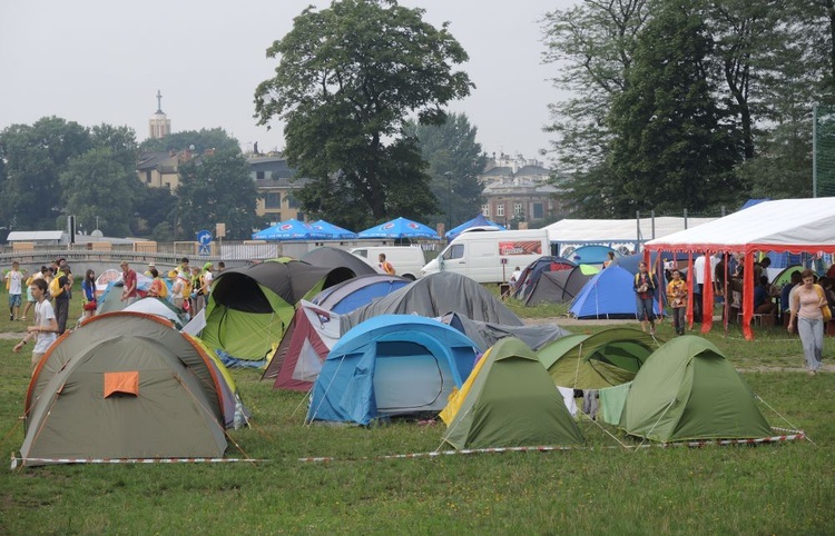 Bielsko-żywieckie miasteczko namiotowe pod Wawelem