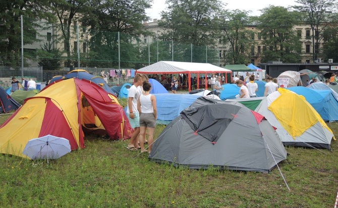 Bielsko-żywieckie miasteczko namiotowe pod Wawelem