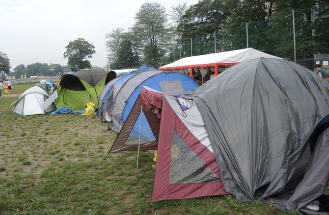 Bielsko-żywieckie miasteczko namiotowe pod Wawelem