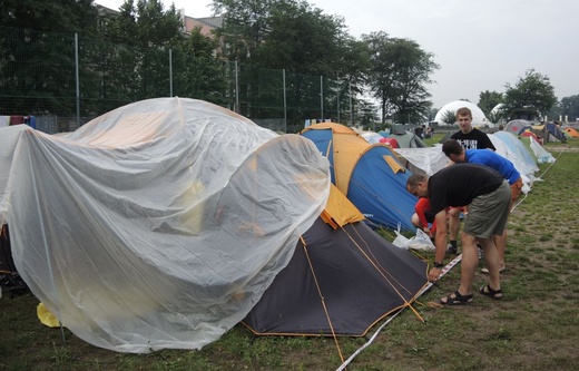 Bielsko-żywieckie miasteczko namiotowe pod Wawelem