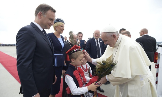 Dzieci witały Franciszka