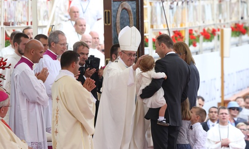 Franciszek u stóp Maryi