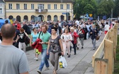 Franciszek u stóp Maryi