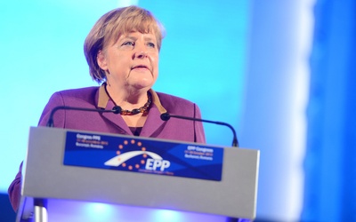Jak Merkel  chce zwalczać terroryzm? 