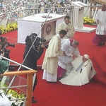 Kapłani warmińscy na Mszy św. z papieżem Franciszkiem.