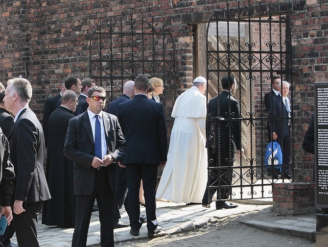 Franciszek w Auschwitz