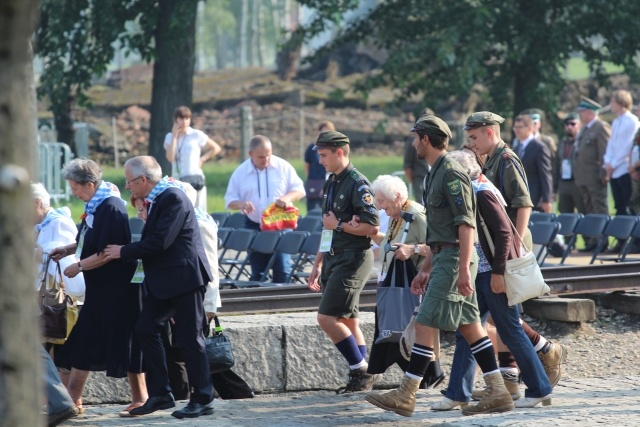 Wizyta papieża Franciszka w Birkenau