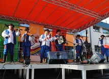 Folklor w Nowej Dębie