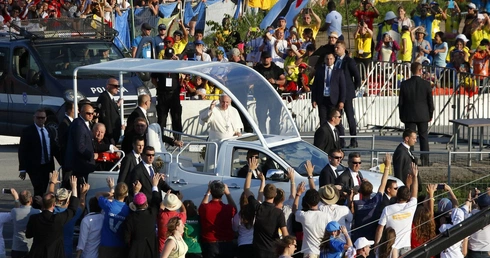 Brzegi wypełnine po brzegi