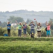 Papież jedzie na Mszę posłania