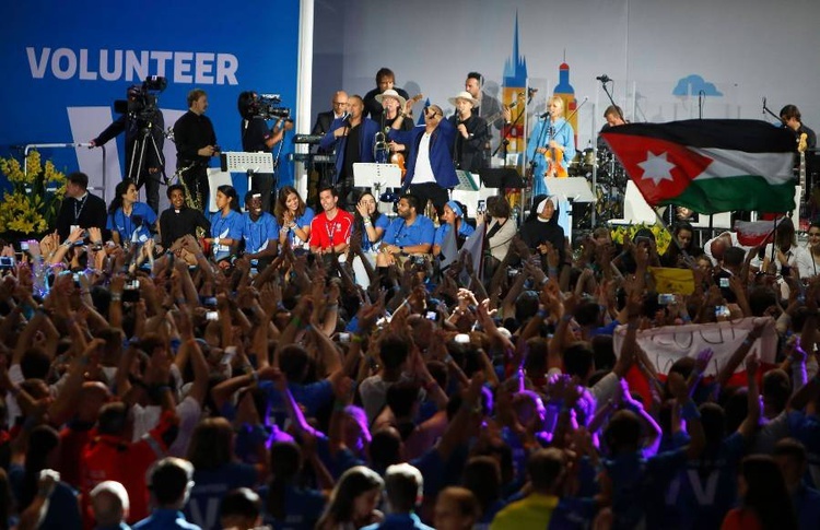 Tauron-Arena - wolontariusze czekają