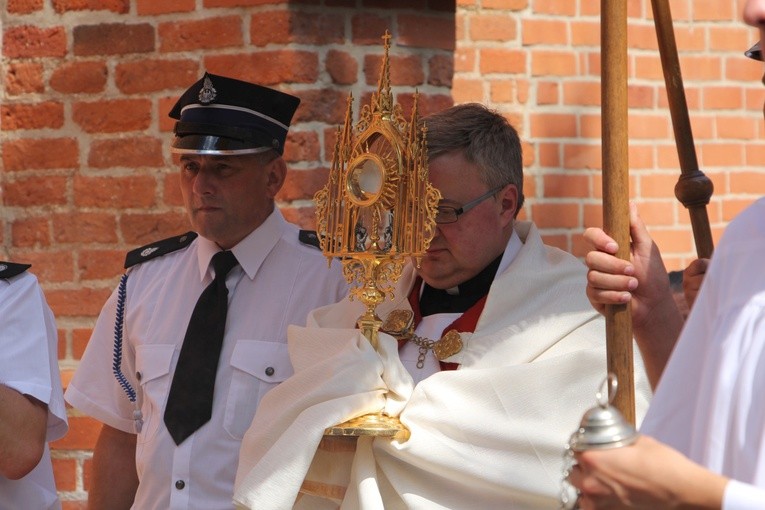 Wprowadzenie relikwii św. Faustyny