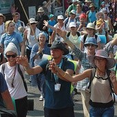 To, co ludzkie i duchowe: trud drogi i radość wiary – łączą się  na pielgrzymce.