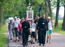 	„Żuławy” liczą w sumie  ok. 30 osób. Pielgrzymi nie przejmują się, że nie są najliczniejszą grupą. – Bo my nie stawiamy  na ilość, ale na jakość  – uśmiecha się Agnieszka.