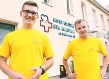 – Czas spędzony w hospicjum przynosi wiele owoców. Nie tylko kleryk powinien taki czas przeżyć – mówią Seweryn i Konrad, którzy posługiwali w Hospicjum św. Kamila w Gorzowie Wlkp.