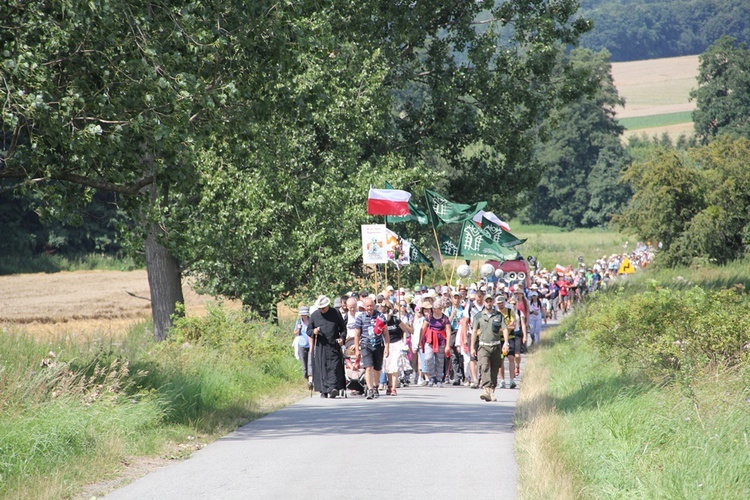 Dzień drugi: Trzebnica - Jaksonowice