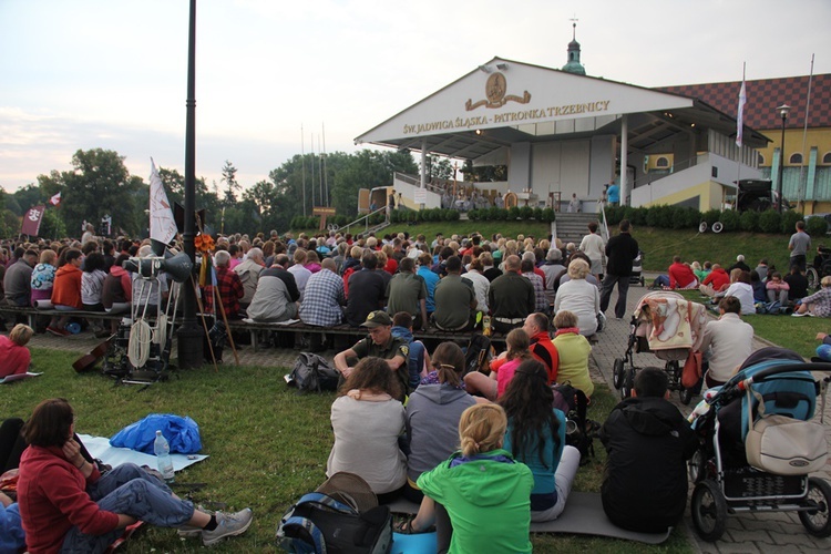 Dzień drugi: Trzebnica - Jaksonowice