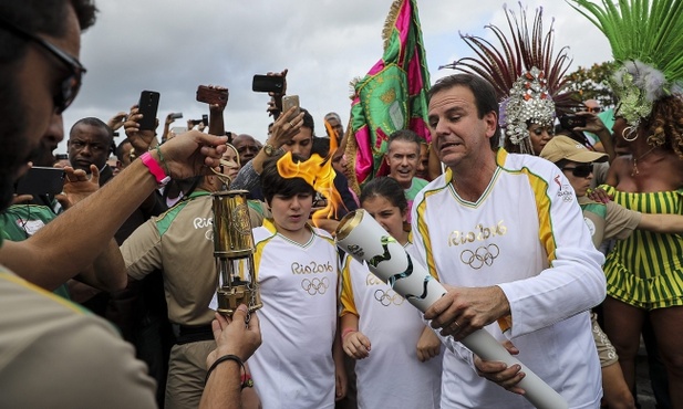 Pochodnia z ogniem olimpijskim dotarła do miejsca igrzysk