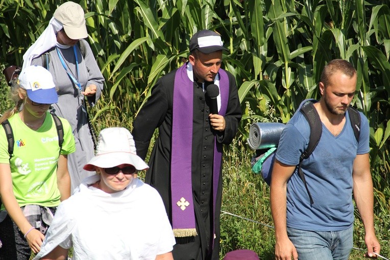 Dzień trzeci: Oleśnica - Karwiniec