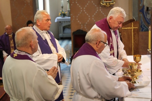 Pogrzeb śp. ks. prał. Pawła Grządziela w Mazańcowicach