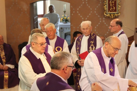 Pogrzeb śp. ks. prał. Pawła Grządziela w Mazańcowicach