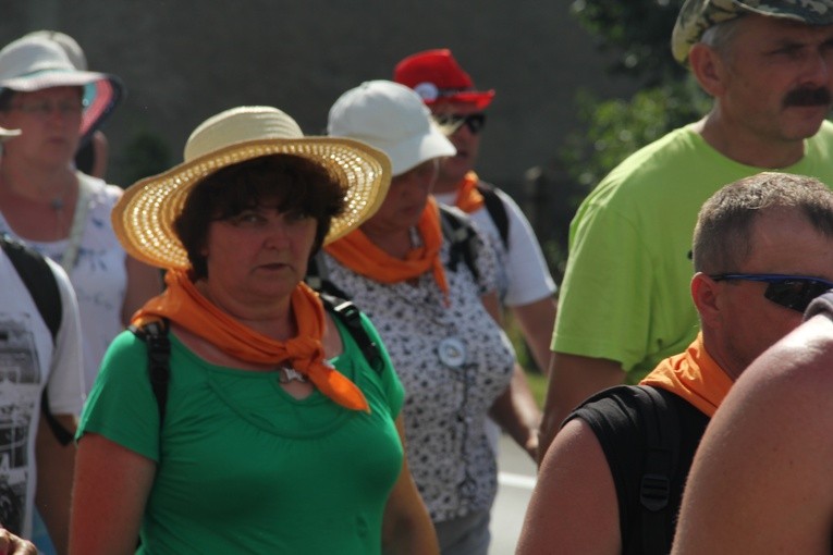 71. Pielgrzymka Rybnicka - dzień drugi (Górniki - Tarnowskie Góry)