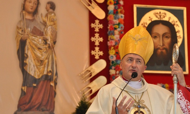 Bp Andrzej Jeż