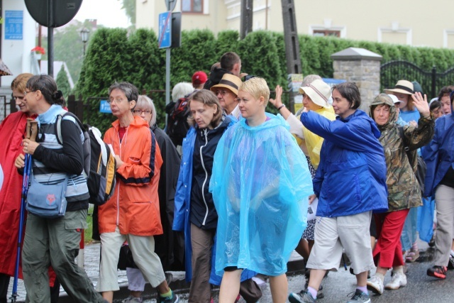 25. piesza pielgrzymka na Jasną Górę wyruszyła z Hałcnowa