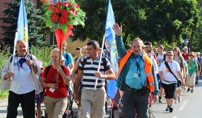 Czechowiccy pielgrzymi już w drodze....