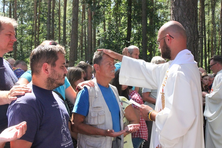 W drodze do Boru Zapilskiego