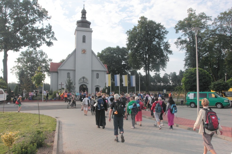 Wejście do Zborowskich